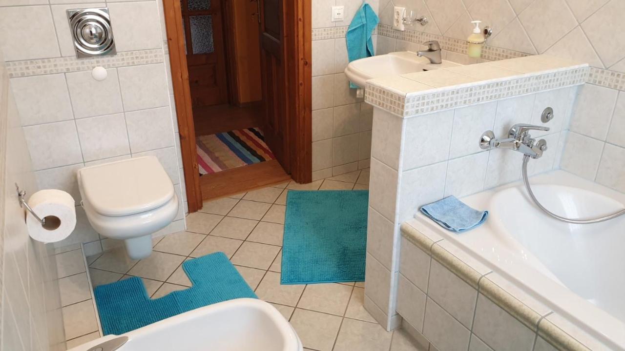 Ilona Apartmanok Balatonboglar Luaran gambar