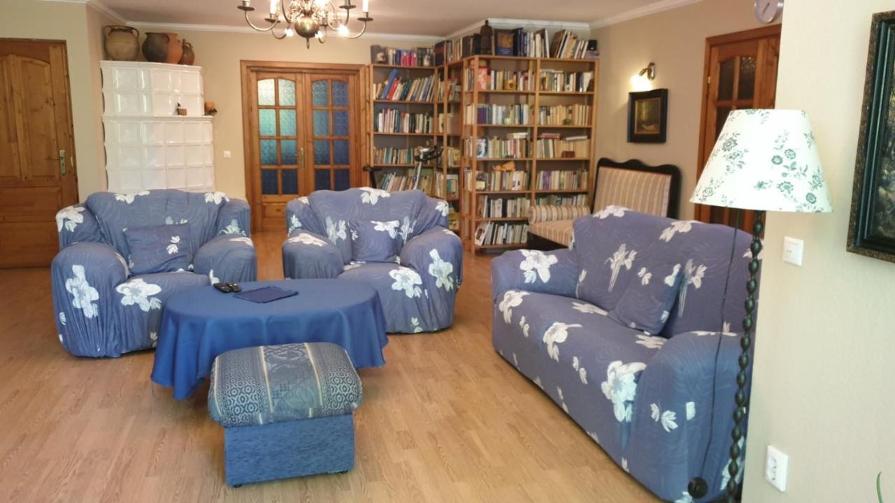 Ilona Apartmanok Balatonboglar Luaran gambar