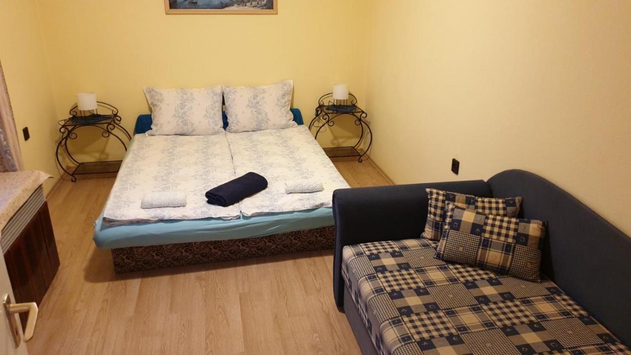 Ilona Apartmanok Balatonboglar Luaran gambar