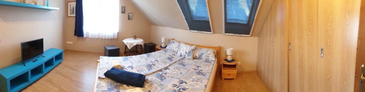 Ilona Apartmanok Balatonboglar Luaran gambar