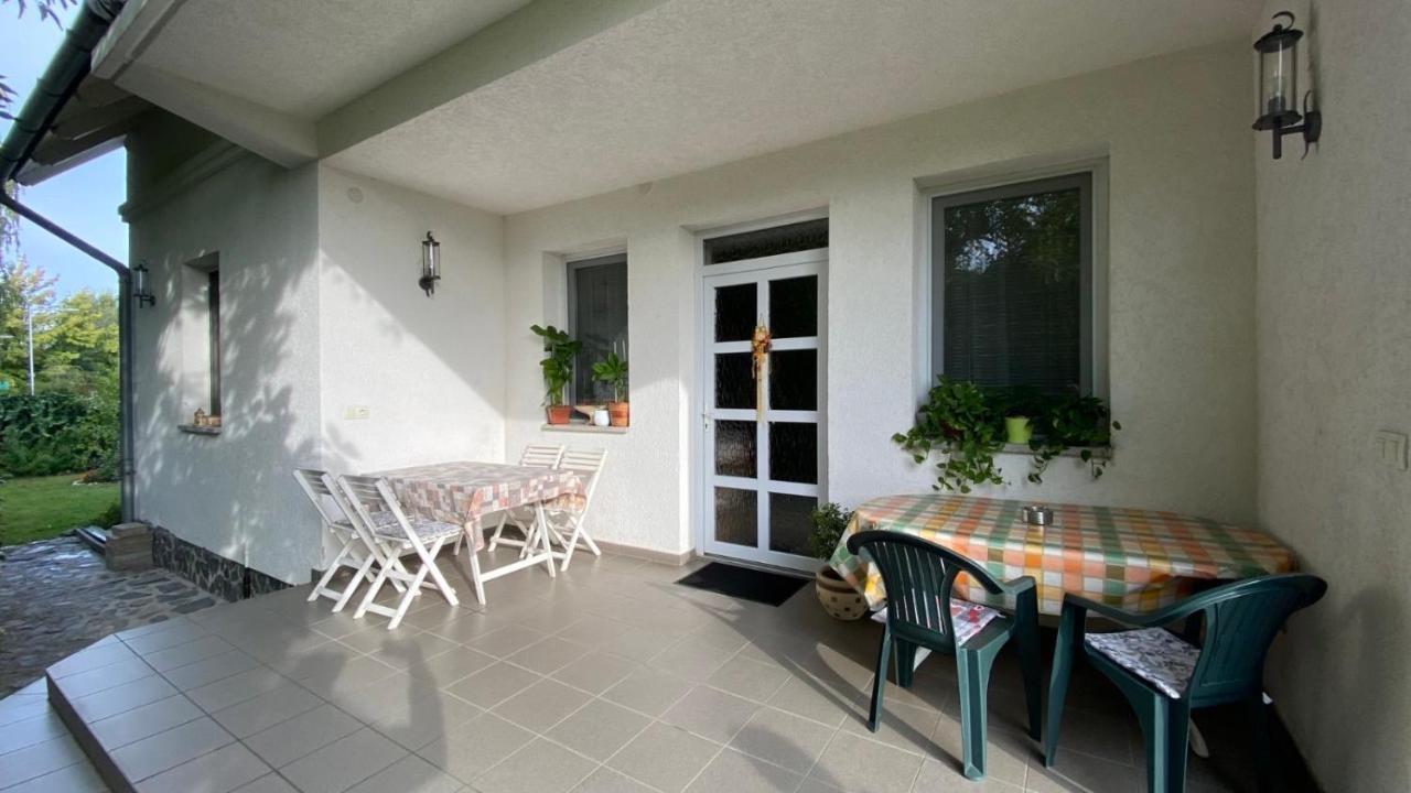 Ilona Apartmanok Balatonboglar Luaran gambar